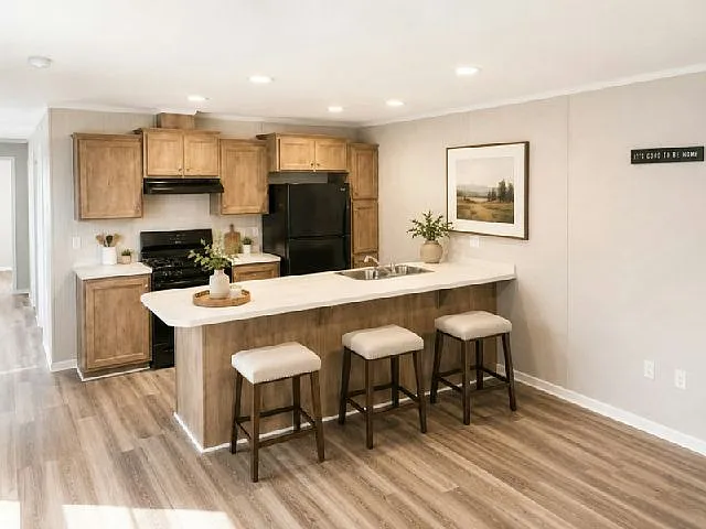 2 bed, 1.0 bath, 832 sqft, $1,885 — Photo 2