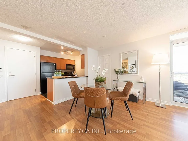 83 Borough Dr #906 — Photo 5