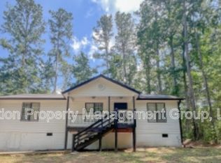 7155 Pineneedle Dr SW, Covington, GA 30014