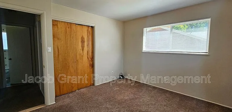 298 W 17th St #288 — Photo 4