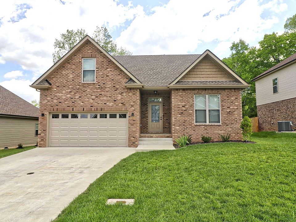 1st image of 309 Chase Dr