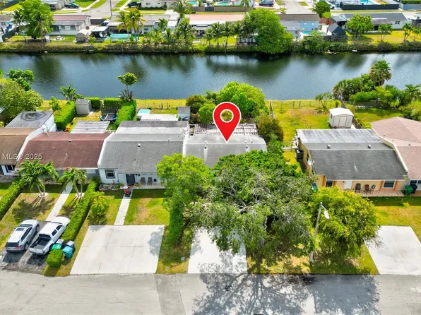 1913 SW 129th Ct, Miami, FL 33175