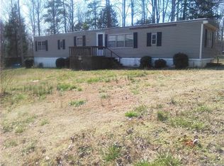 1270 Smith Woods Ln, Hickory Grove, SC 29717