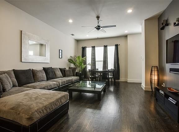 5th image of 3106 Pavonia Dr