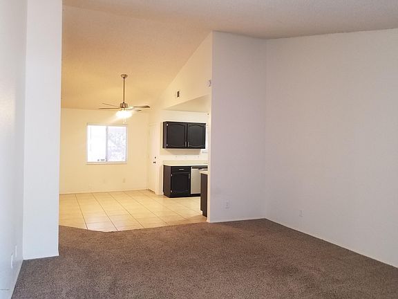 4th image of 726 N 92nd Pl