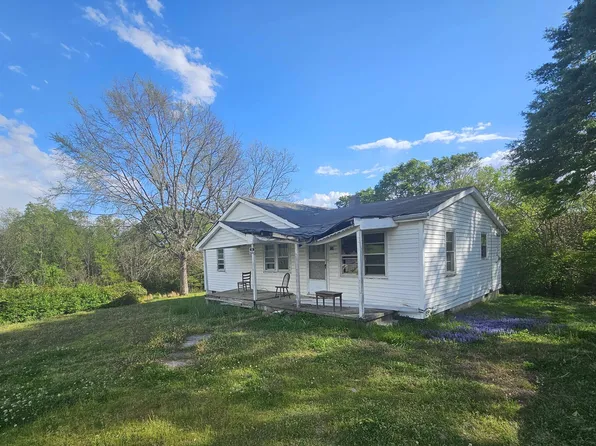 114 Berry St, Jonesville, SC 29353