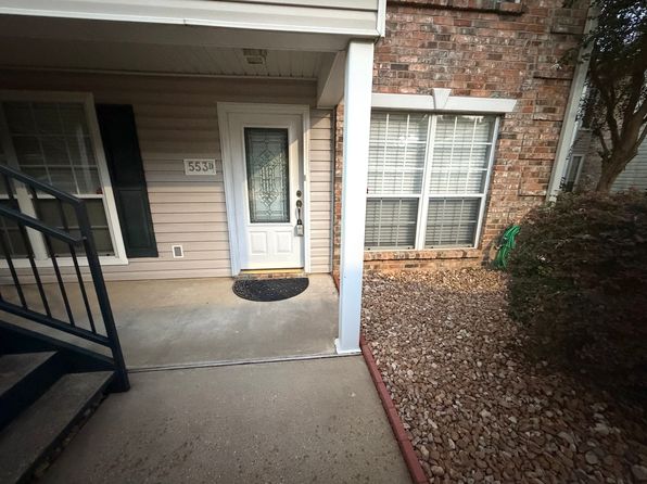 553 Versailles Blvd APT D, Alexandria, LA 71303 – 2-bedroom rental in Alexandria