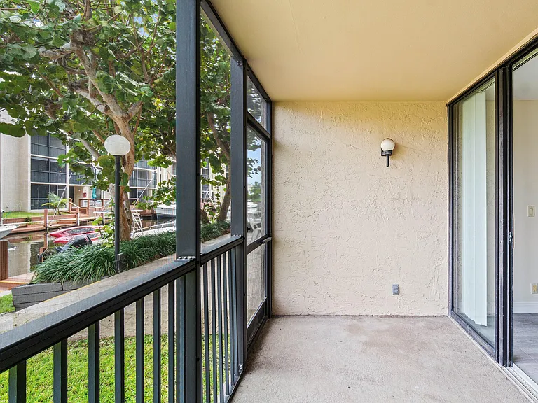 17 Royal Palm Way #103 — Photo 16