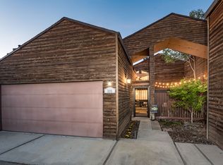 335 Sylmar Ave, Clovis, CA
