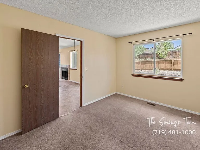 6460 Mohican Dr — Photo 27