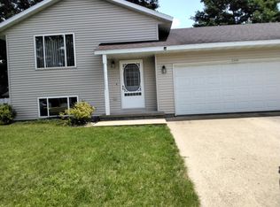 1004 19th St, Mosinee, WI 54455