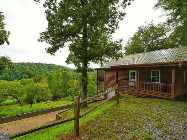 152 Cowboy Way, Mineral Bluff, GA 30559