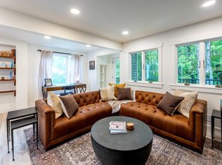 1221 Baker Turn #1F, Quechee, VT 05059