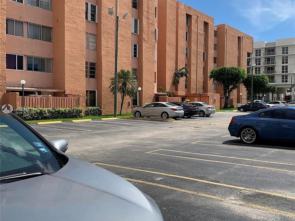 1st image of 750 NW 43rd Ave APT 114