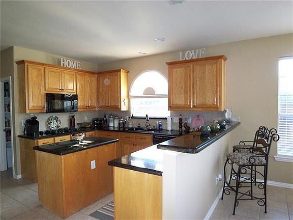 5th image of 1201 Limestone Creek Dr