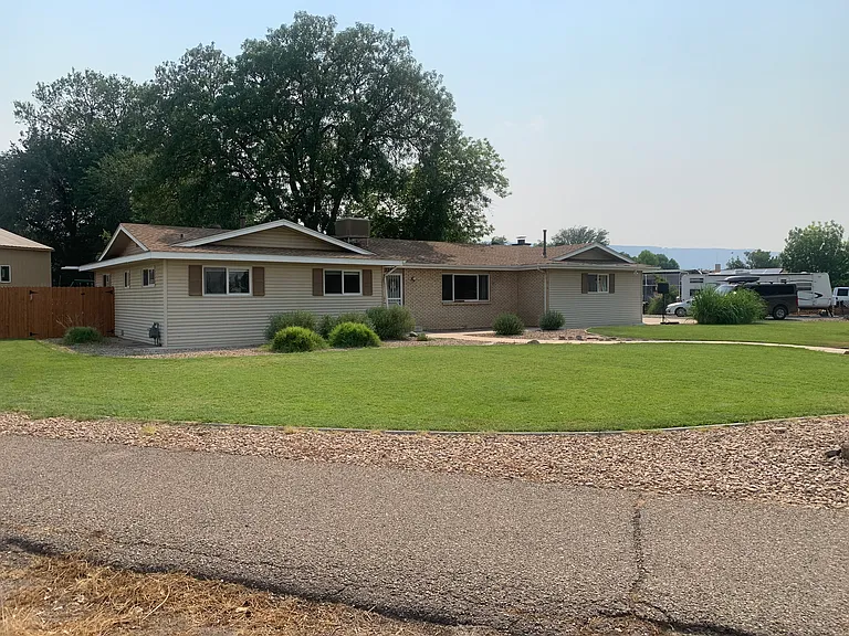 2249 Kingston Rd — Photo 1