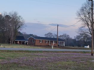 1541 Rhondale Rd, Selma, NC 27576