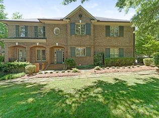 4026 Barclay Downs Dr, Charlotte, NC 28209