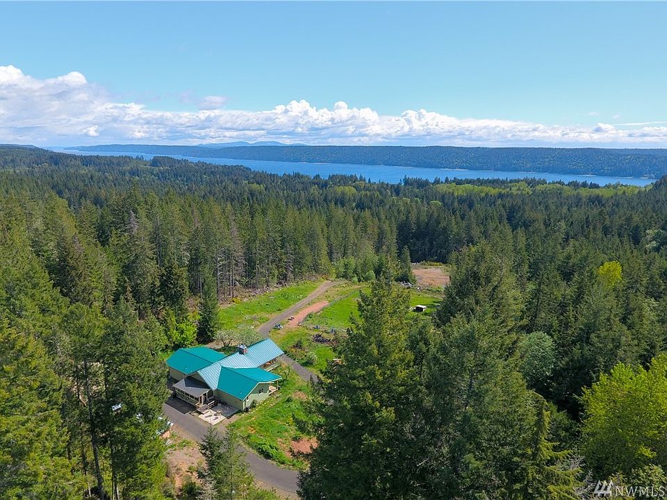 This home is a perfect combination of modern conveniences in a rural setting. Partial views of the Hood Canal to the east...