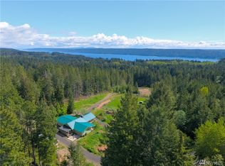 485 N Suncrest Dr, Hoodsport, WA 98548