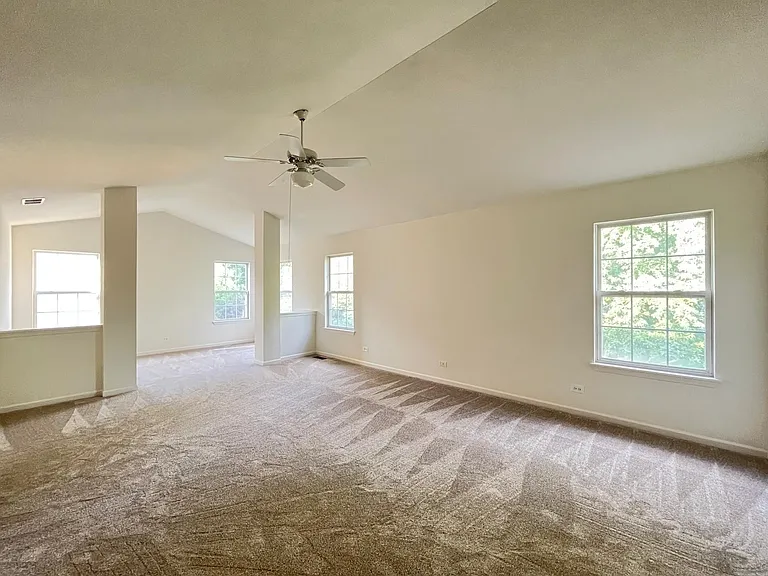 2803 Bluewater Cir — Photo 9