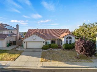 1707 Ashberry Dr, Palmdale, CA