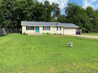 2015 S Ash Pl, Broken Arrow, OK 74012