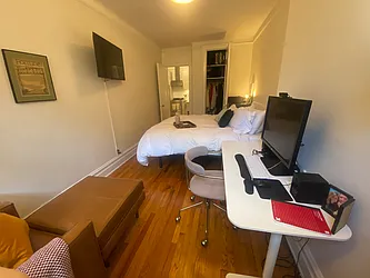 Rented by Avenues Real Estate