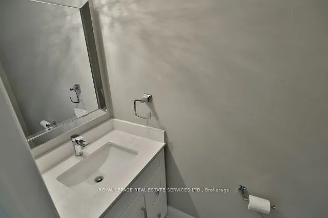 4584 Glastonbury Pl — Photo 8
