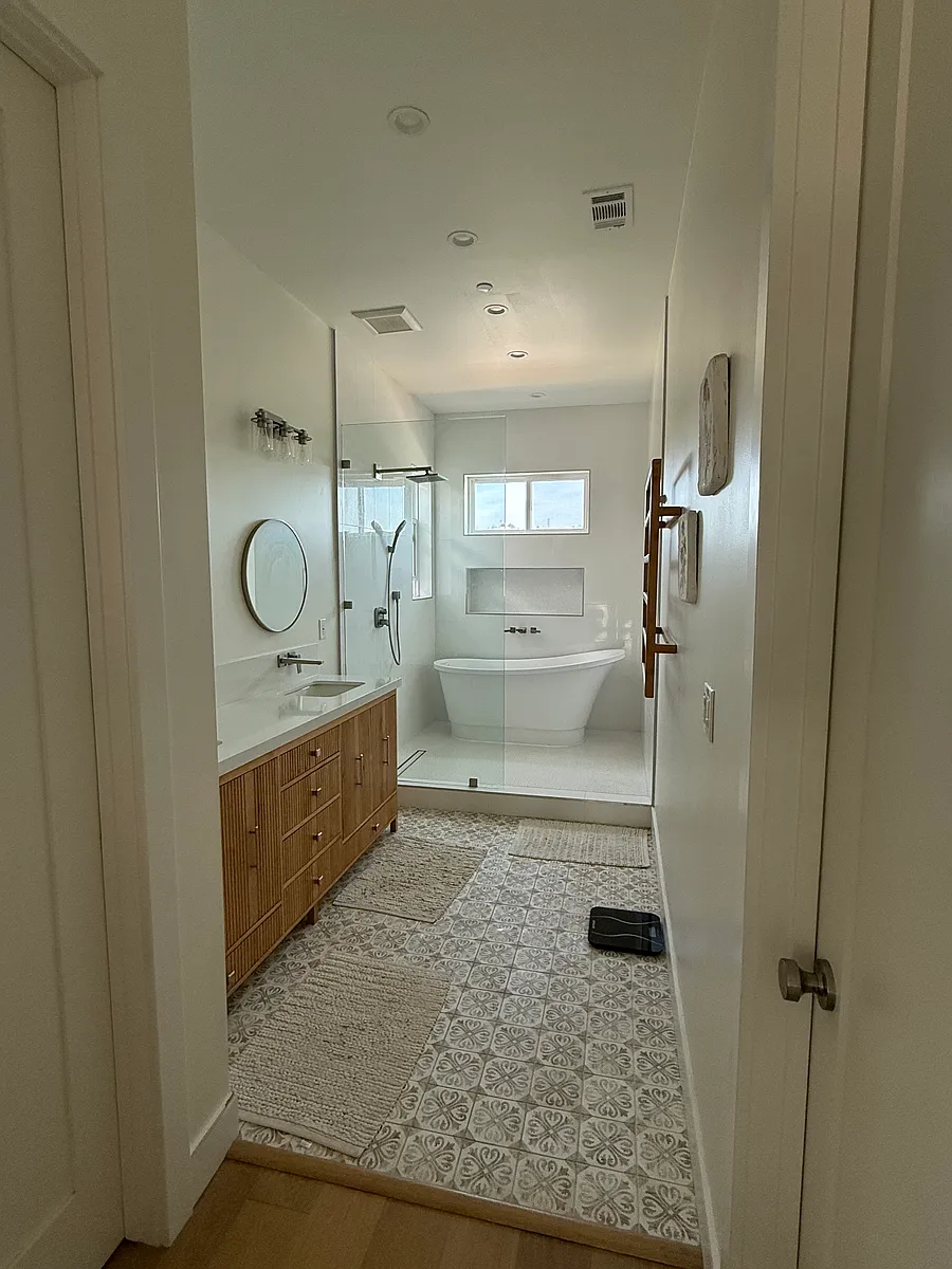 Building Photo - 545 Vista Del Llano Dr