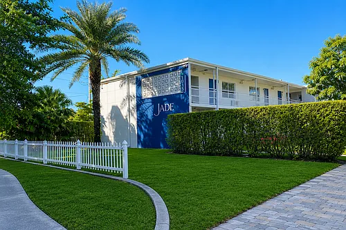 Jade Palms Photo 1