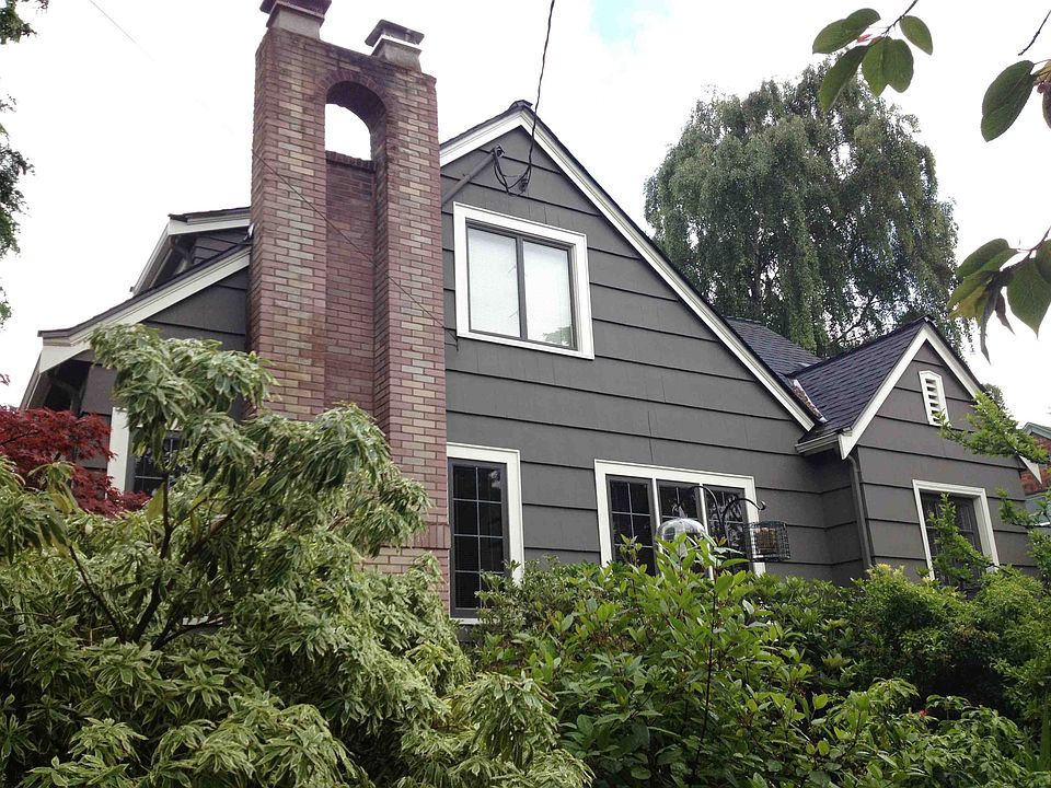 2nd image of 7555 21st Ave NE