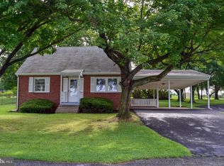 9210 Brown Church Rd, Mount Airy, MD 21771
