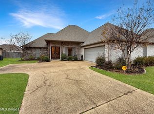 613 Emerald Ct, Brandon, MS 39047