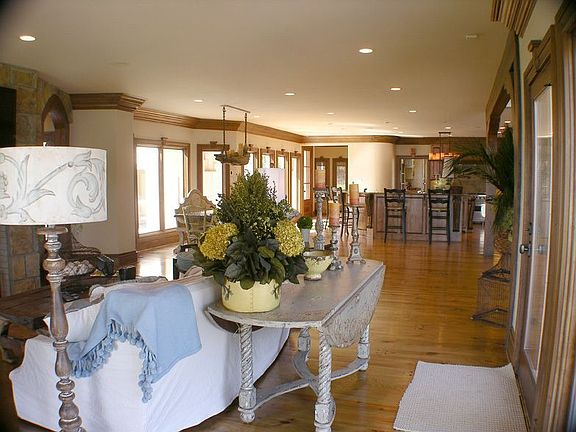 Main Level Living Area