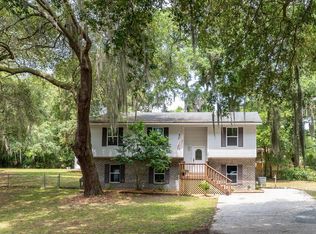 16 Hilda Ave, Beaufort, SC 29907