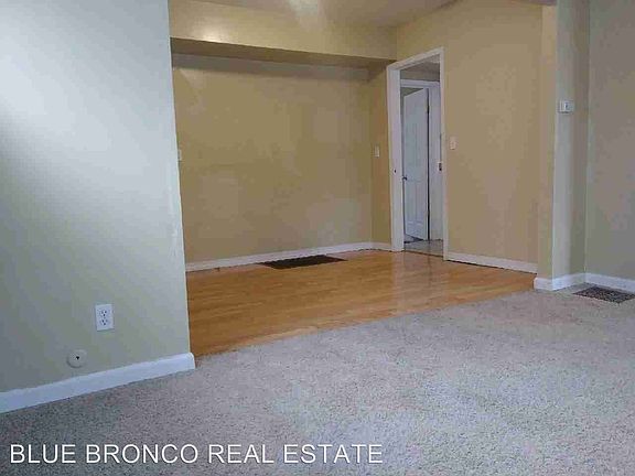 2nd image of 8413 Robinson St