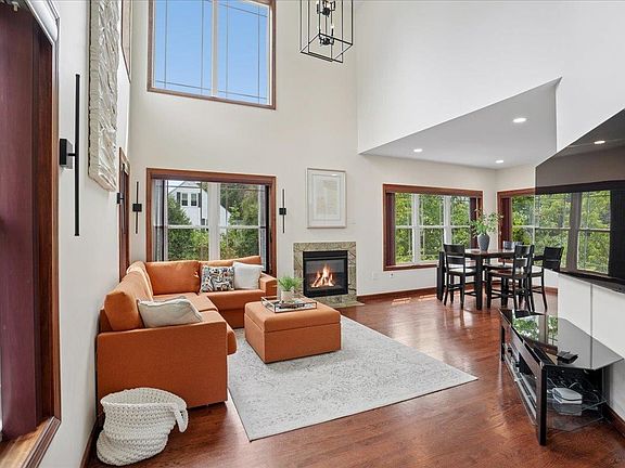 3rd image of 70 Norton Avenue