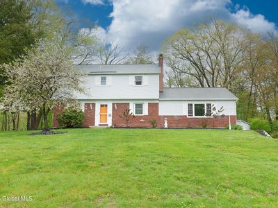 25 Burning Bush Boulevard, Ballston Lake, NY, 12019