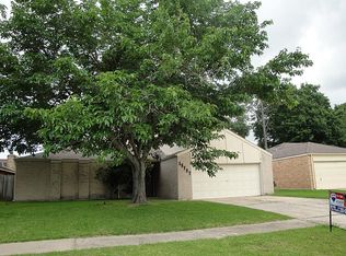 15707 Stonehaven Dr, Houston, TX 77059
