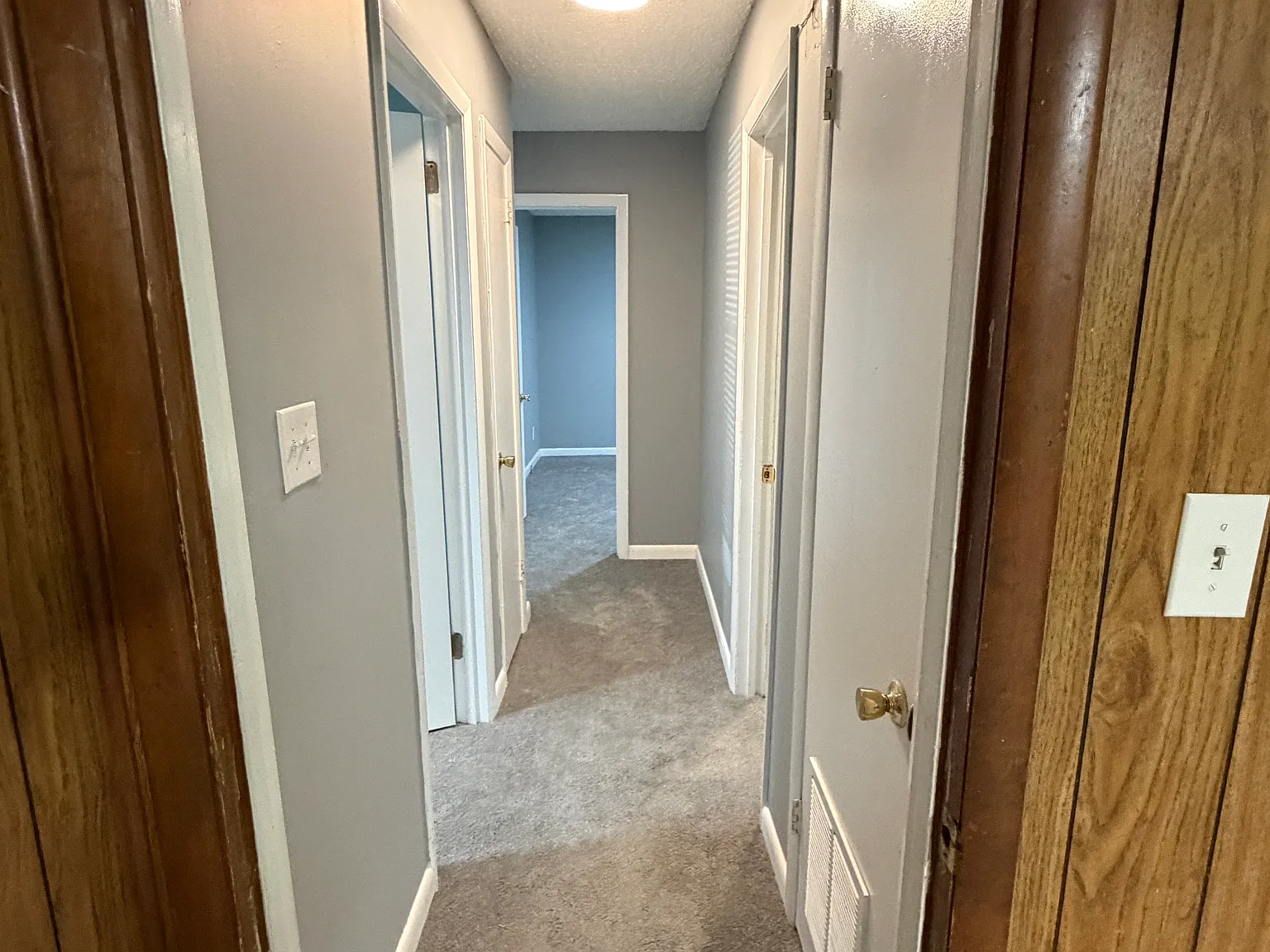 3 bed, 1.5 bath, 1325 sqft, $1,650 — Photo 4