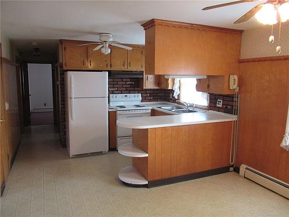 4th image of 29 Borah St