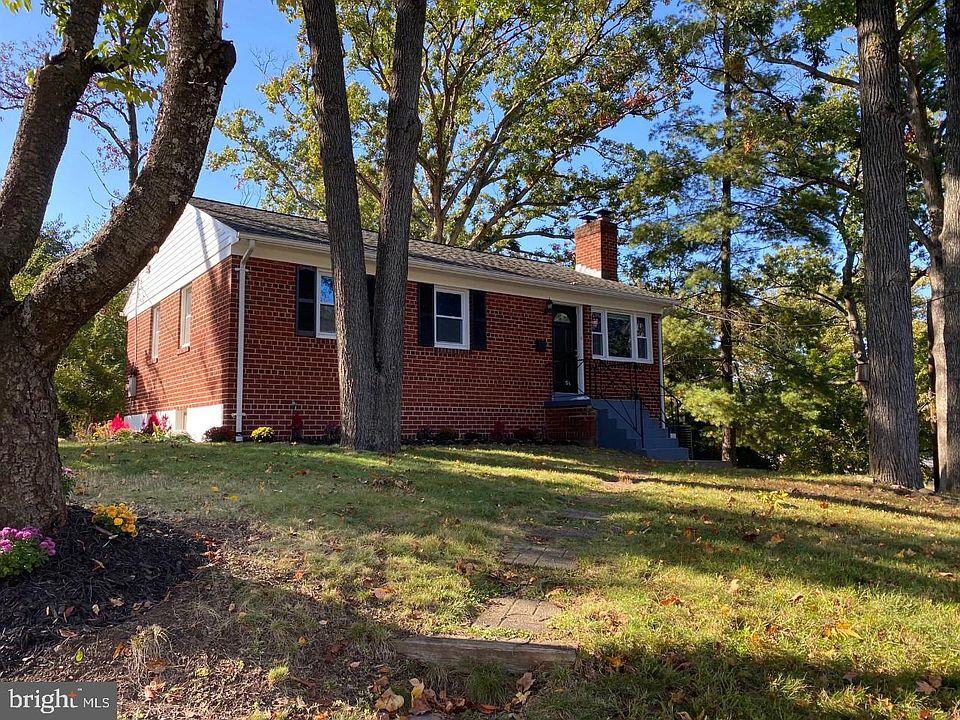 1st image of 6207 Tecumseh Pl