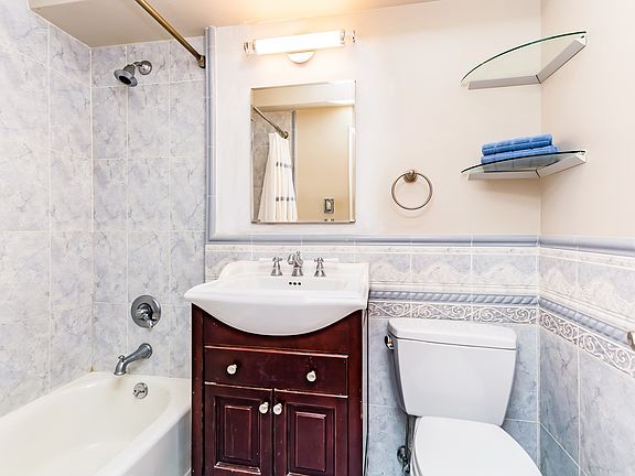 5th image of 510 E 86th St APT 1C