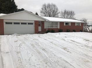 8520 Justus Ave SW, Navarre, OH 44662