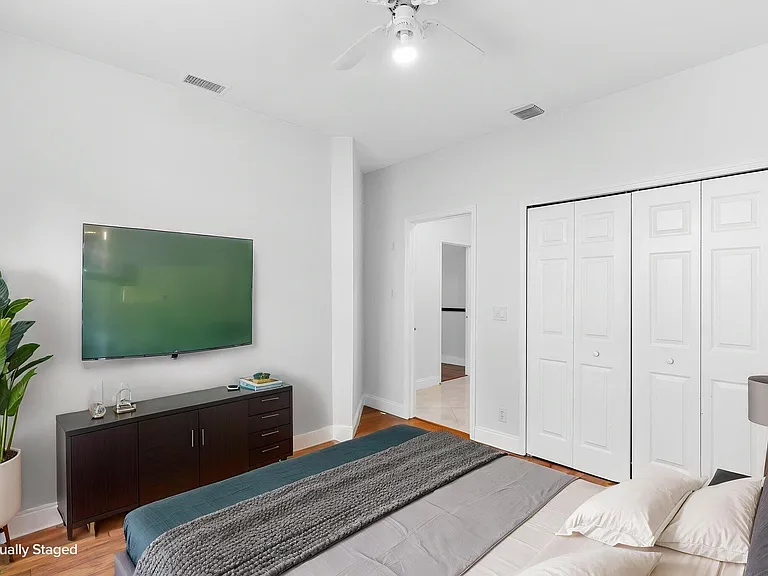 21698 Abington Ct — Photo 50