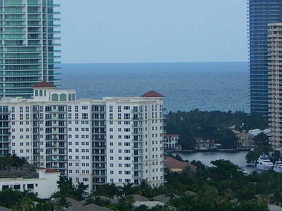 5th image of 20379 W Country Club Dr APT 2538