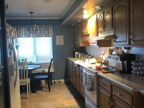 5th image of 1728 Highland Ave