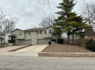 6805 N Fisk Ave, Kansas City, MO 64151
