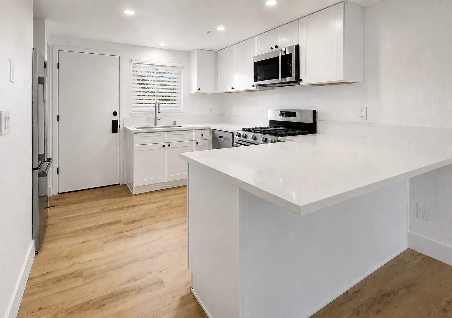 60 Casa Street — Photo 1